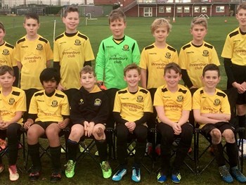 Junior football team have smart new look thanks to The Shrewsbury Club